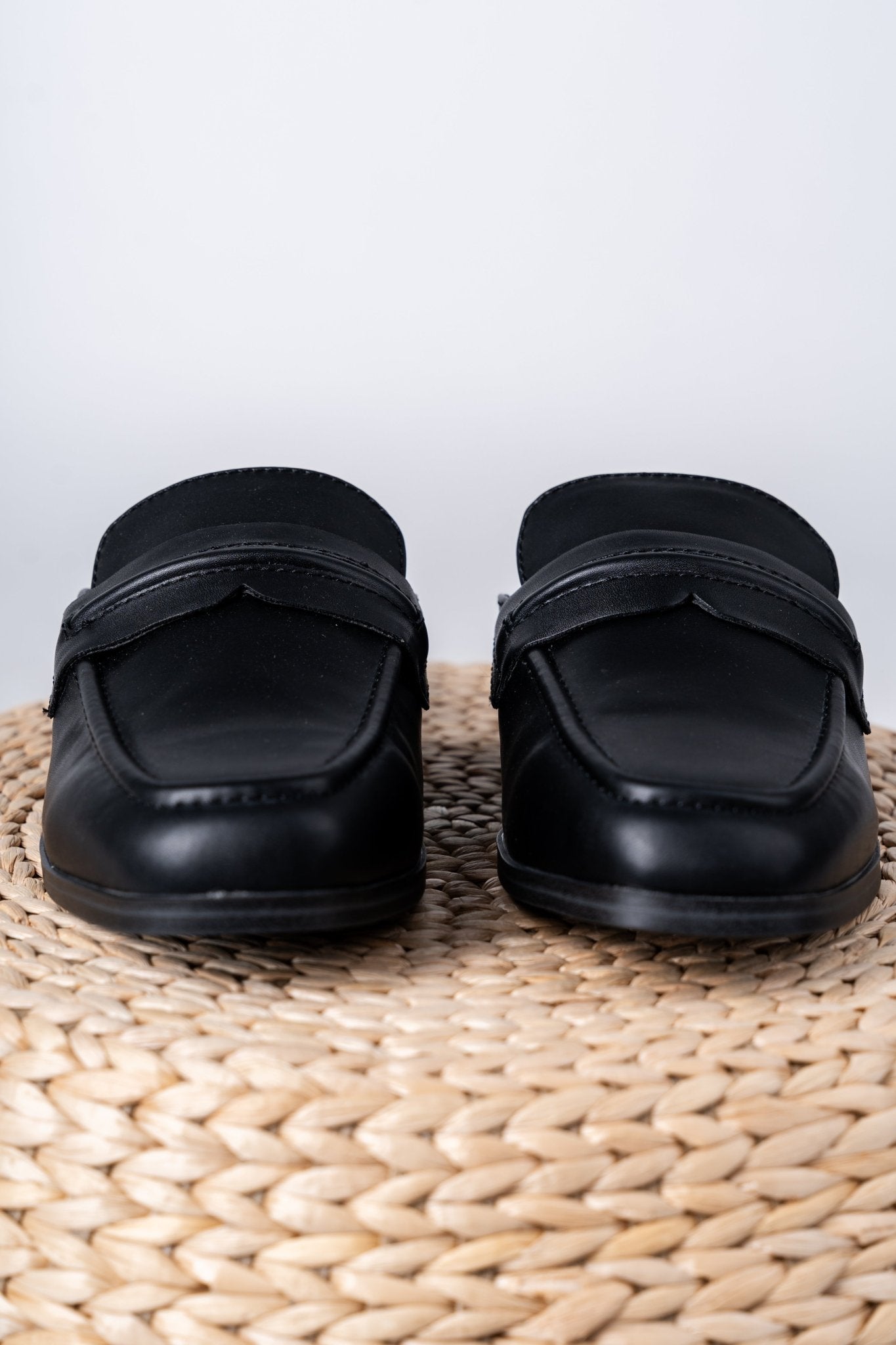 Milia mule loafer black