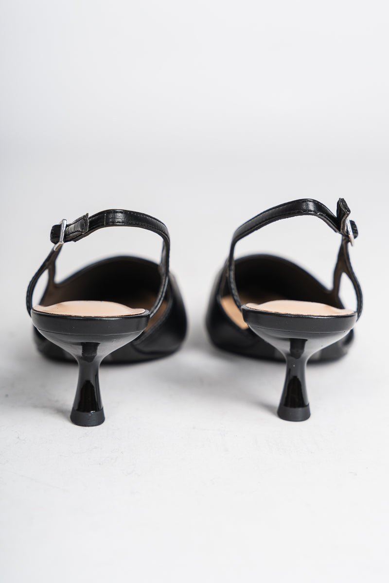 Bell pointed toe kitten heel black