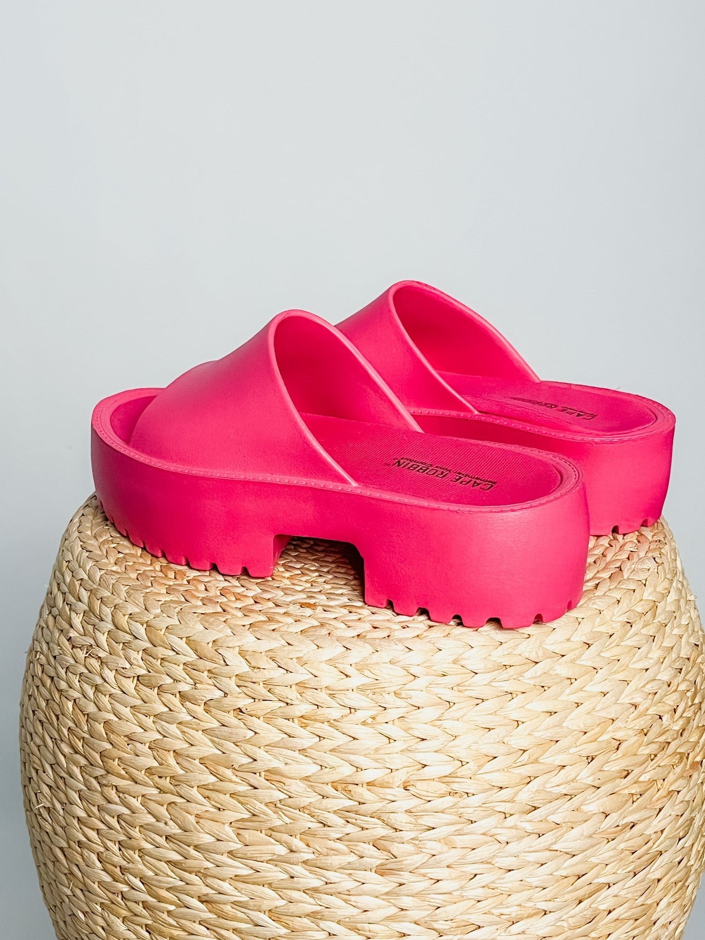 Oriya chunky sandal fuchsia