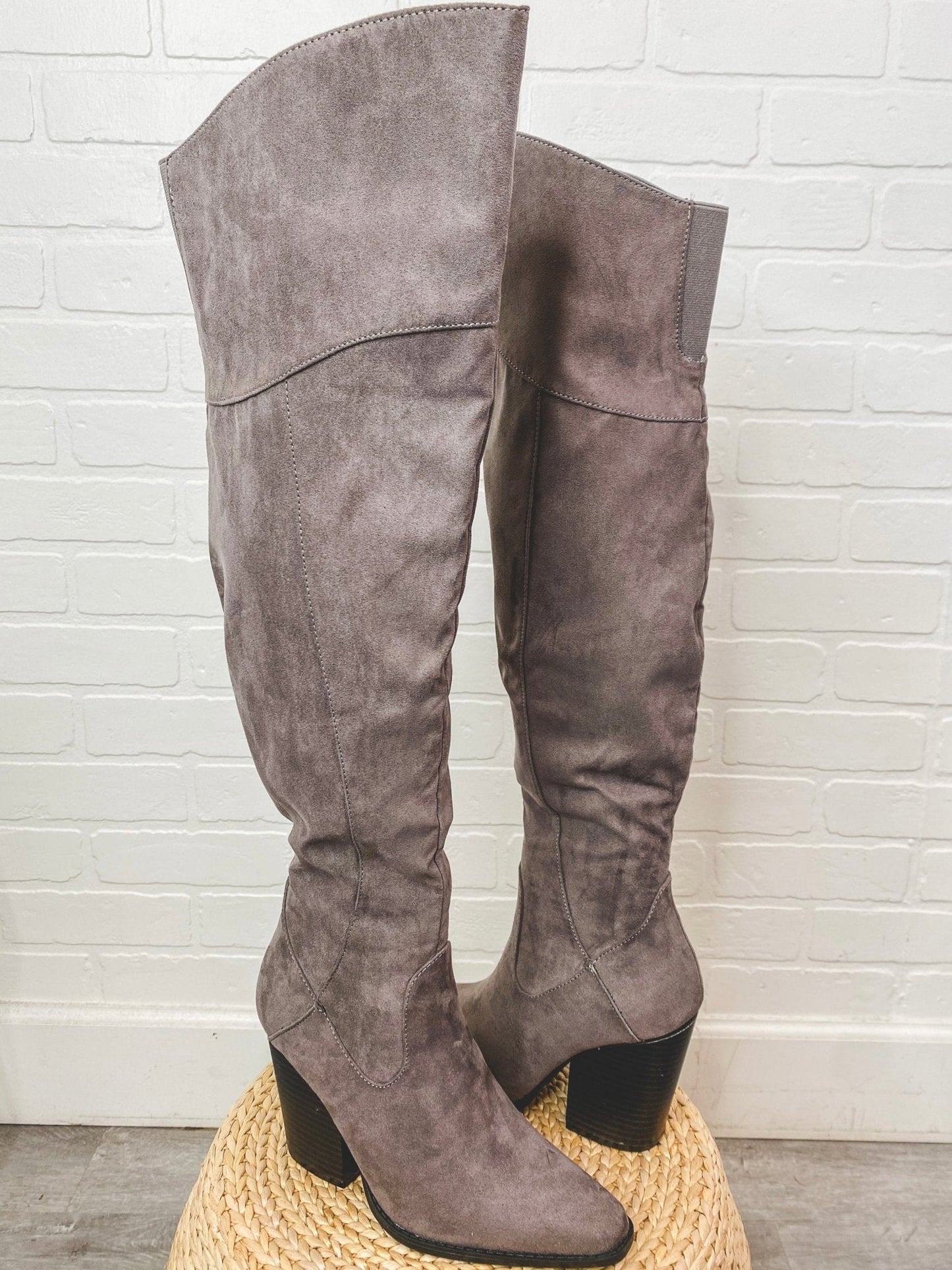 Slay over the knee boots grey