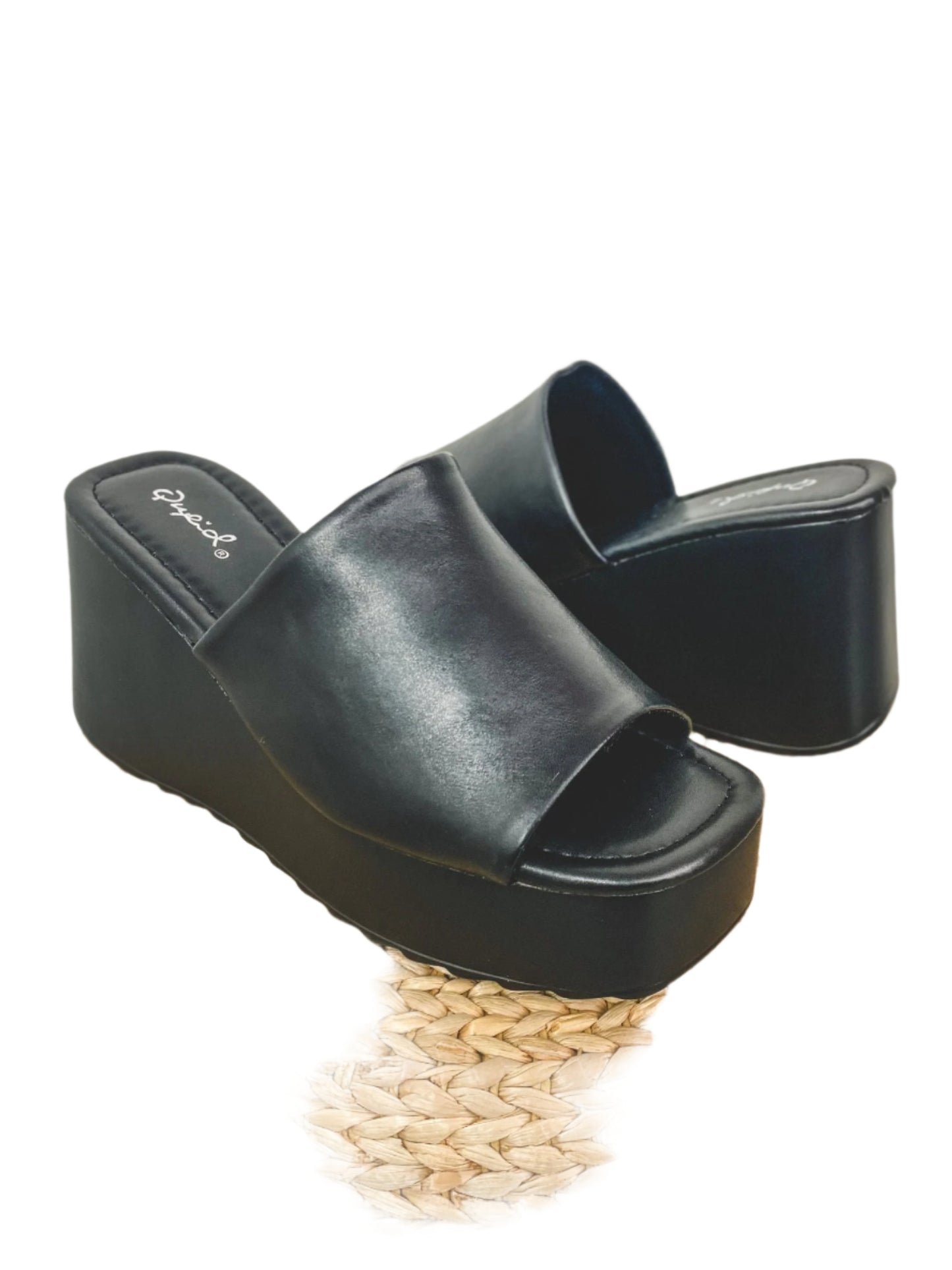 Afton one band sandal black