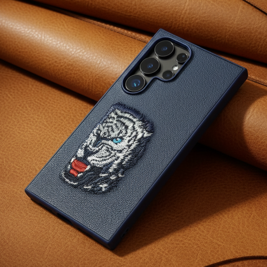 Blue Leather Blue Lion OC Ornamented for Samsung S22 Ultra — Goodsys