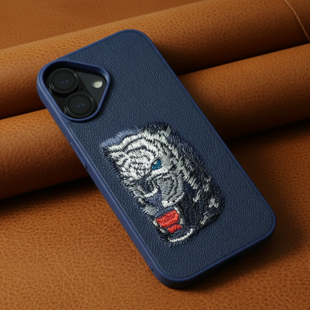 Blue Leather Blue Lion OC Ornamented for Apple iphone 17 — Goodsys