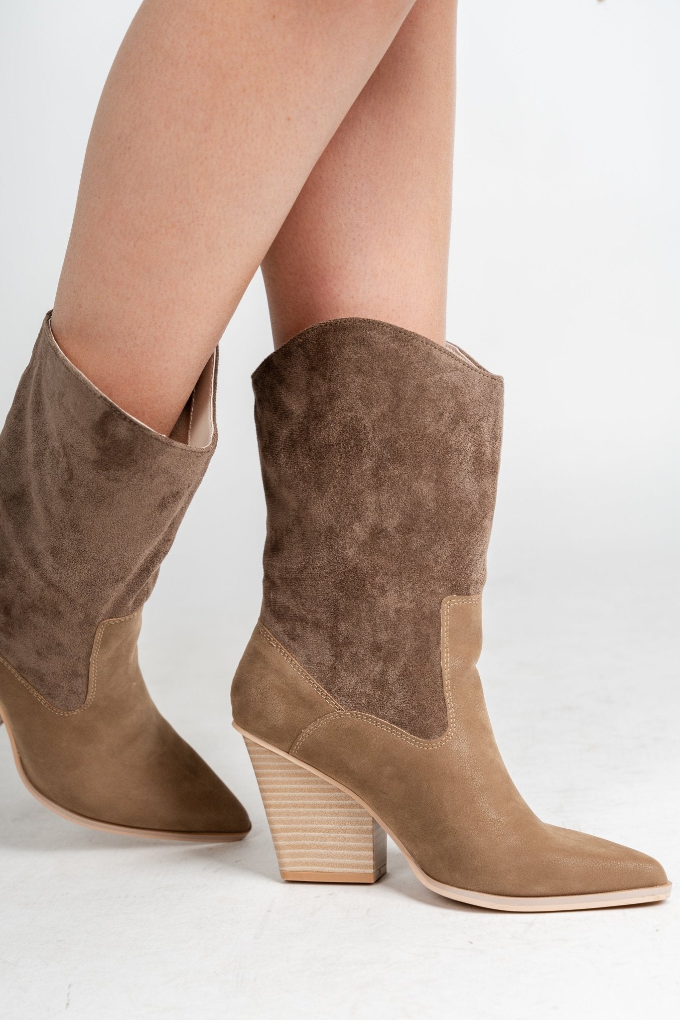 Marseille loose fit boot dark taupe