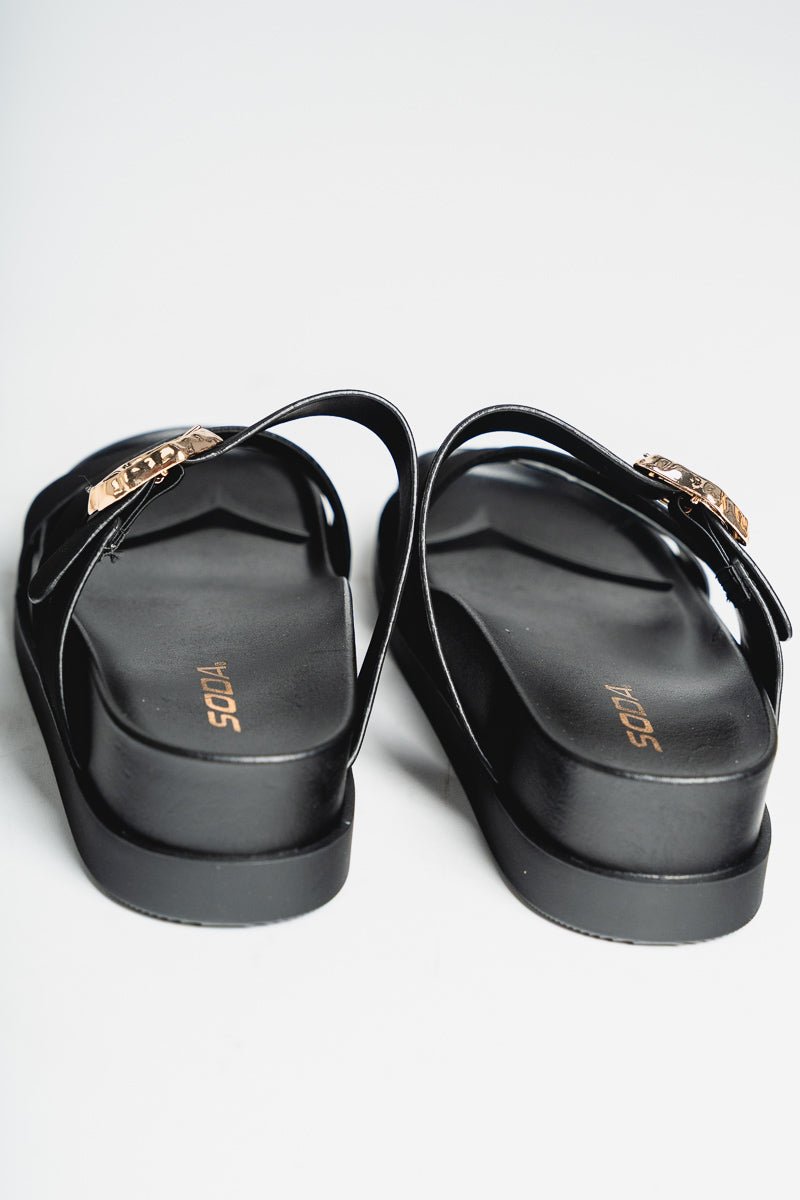 Astrid strappy sandal black