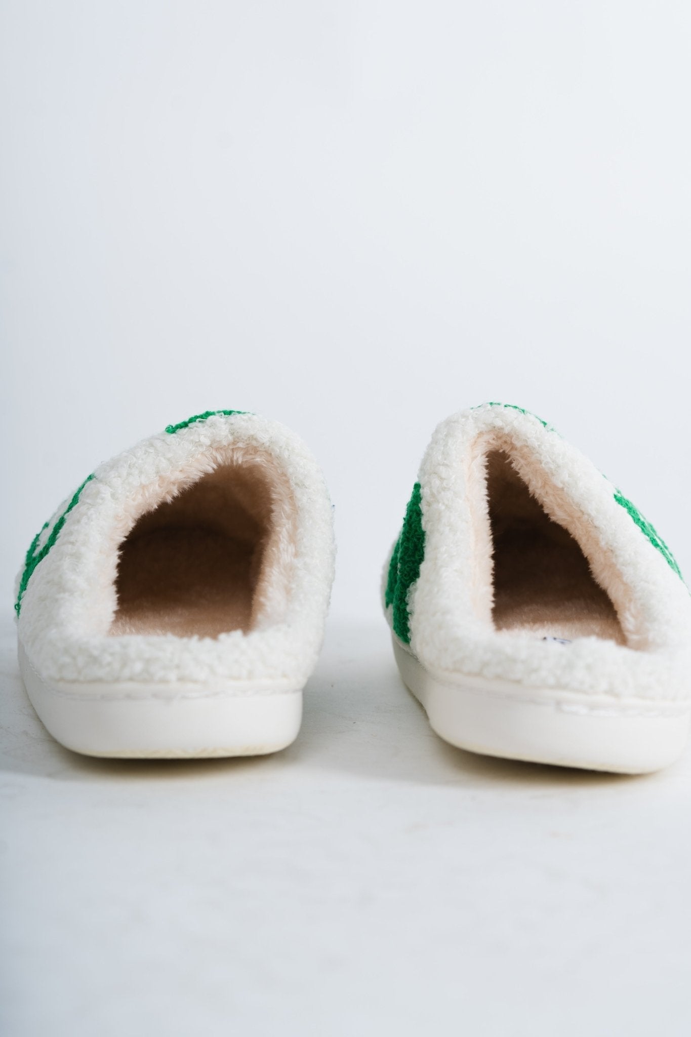 Checkered slip on slippers green