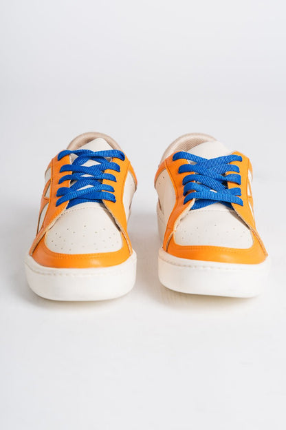 Star sneakers orange