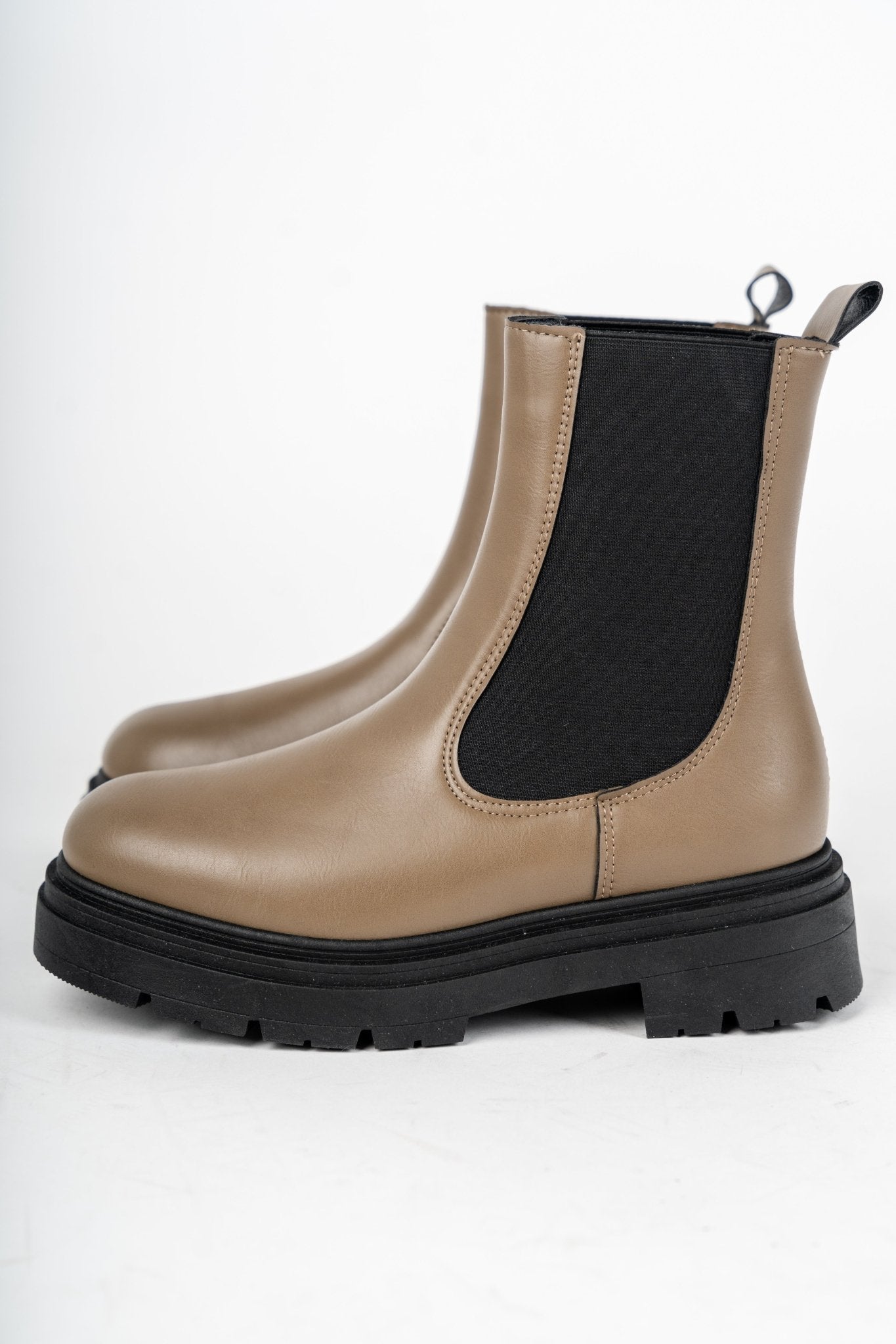 Servant Chelsea bootie dark taupe