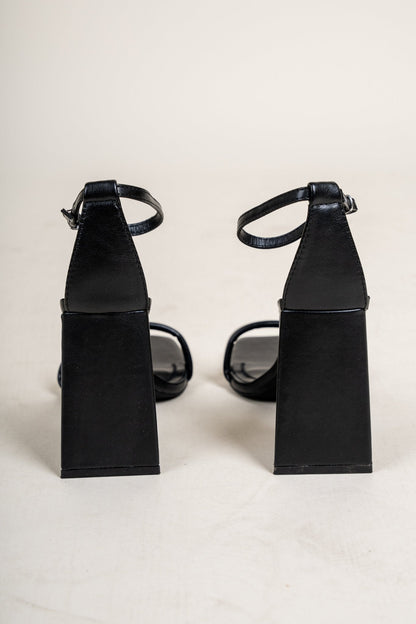 Premier one band chunky heel black