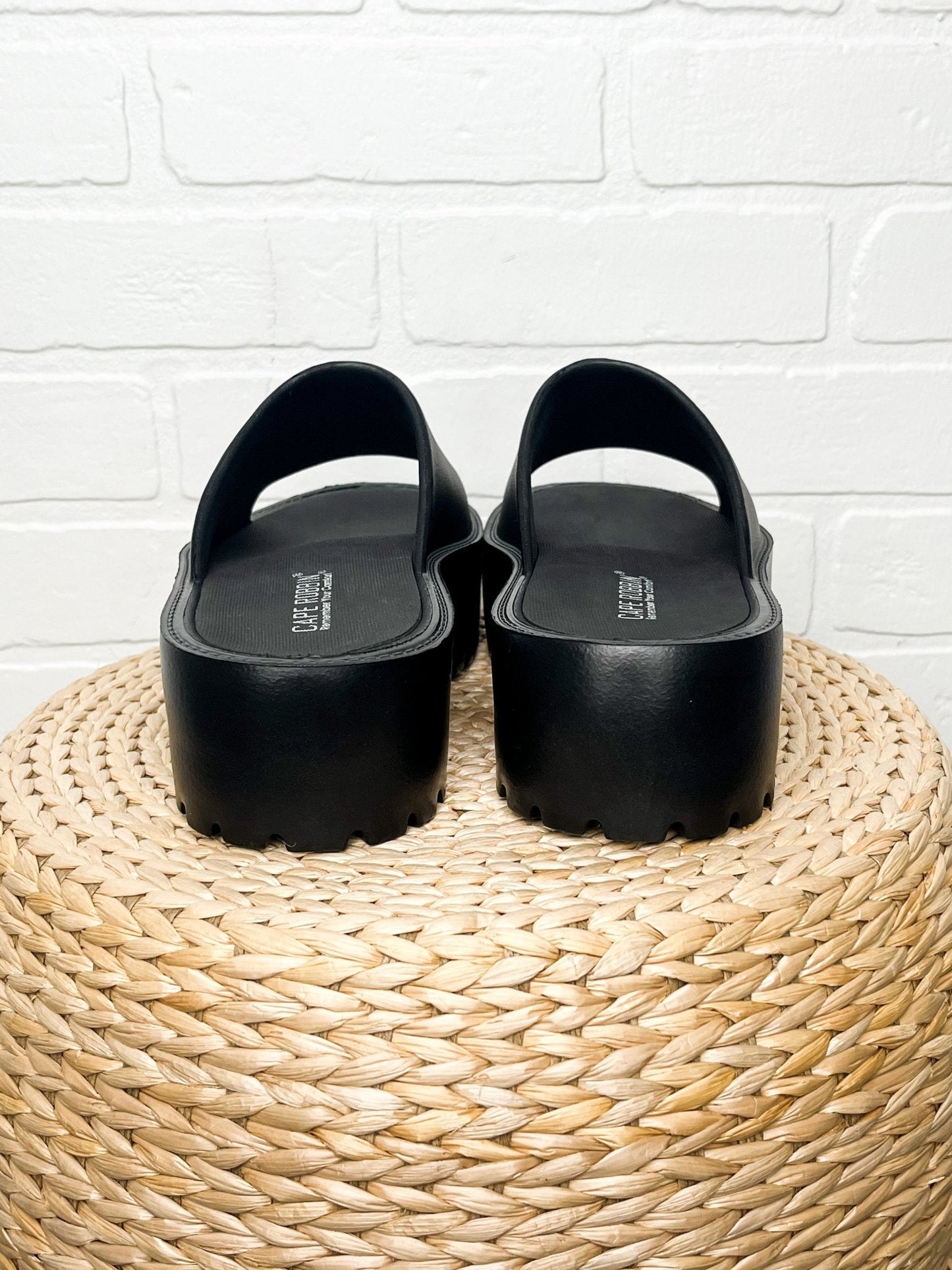 Oriya chunky sandal black