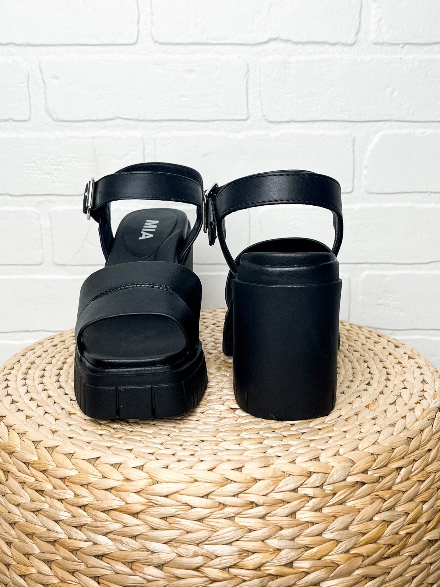 Nivea chunky sandal black